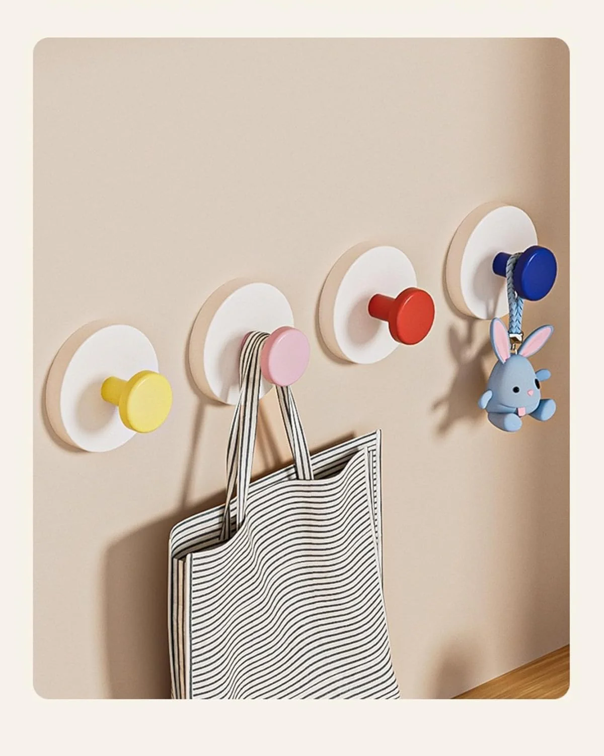 Reusable Heavy-Duty Suction Cup Hooks (Set of 4) – Removable Waterproof Wall Hooks;g